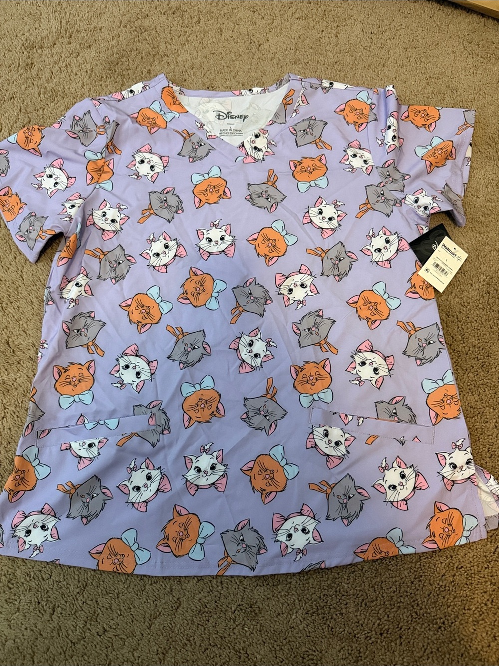 NWT ARISTOCATS, DISNEY SIZE LARGE SCRUB TOP